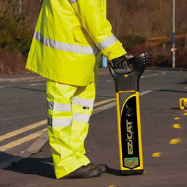GeoMax EZiCAT i750 Magnetic Cable & Pipe Locator GPS & Data Logging